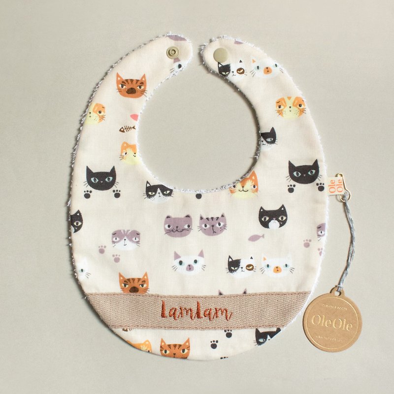 Embroidered name custom name bib saliva towel saliva shoulder moon gift box baby baby cat - ผ้ากันเปื้อน - ผ้าฝ้าย/ผ้าลินิน สีกากี