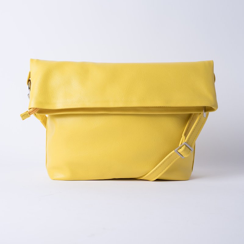 Fold Tote Bag Primrose Yellow / Primrose Yellow (Pre-order 4/25 Finished Shipping) - กระเป๋าแมสเซนเจอร์ - หนังแท้ สีเหลือง