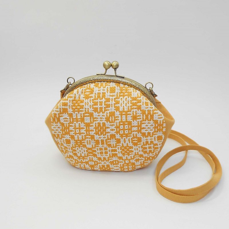 Handwoven fabric 16cm diagonal gold bag 02- bright yellow x white - Messenger Bags & Sling Bags - Cotton & Hemp Orange