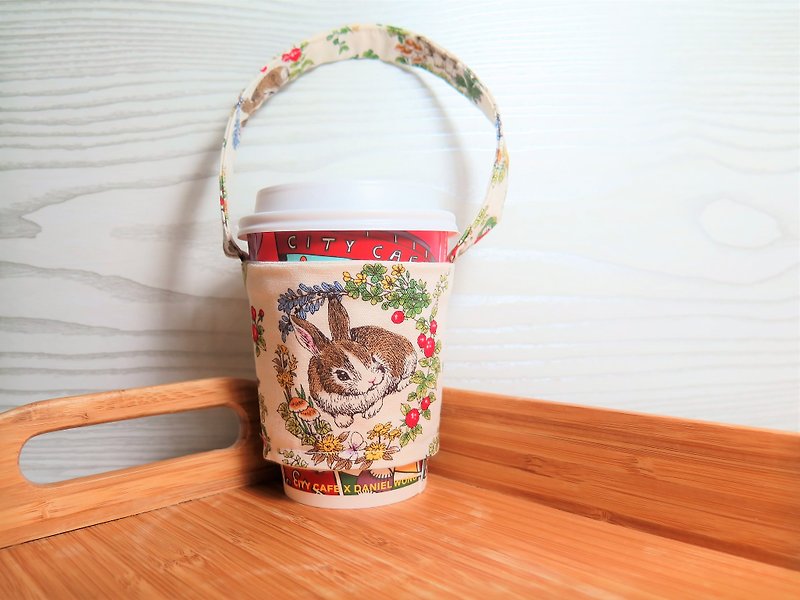 Wreath rabbit (beige) / green drink cup sets. Bag. "Plastic limit policy new measures." Environmental protection cloth rugged - ถุงใส่กระติกนำ้ - ผ้าฝ้าย/ผ้าลินิน ขาว
