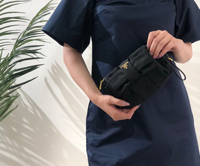 日本直送 名牌中古包 】PRADA プラダ フロントリボン ナイロン ポーチ