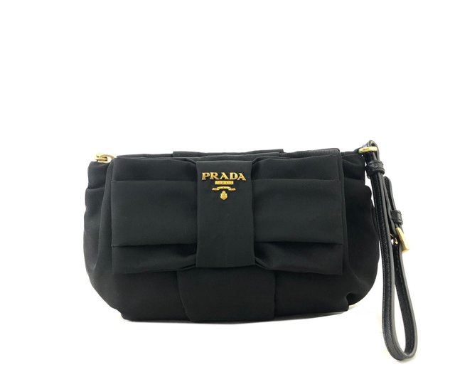 日本直送 名牌中古包 】PRADA プラダ フロントリボン ナイロン ポーチ