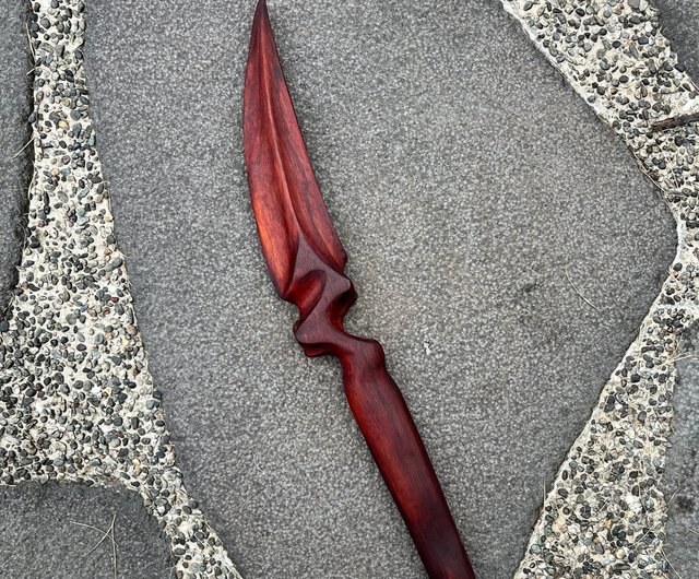 刀剣、魔剣、渇きを潤す血、白檀短剣、手作り木刀、美術木刀、魔