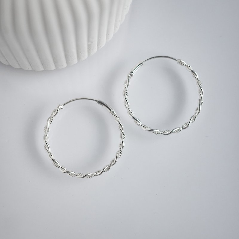 925 sterling silver shiny twist earrings earrings large hoop earrings free gift box packaging - ต่างหู - เงินแท้ สีเงิน