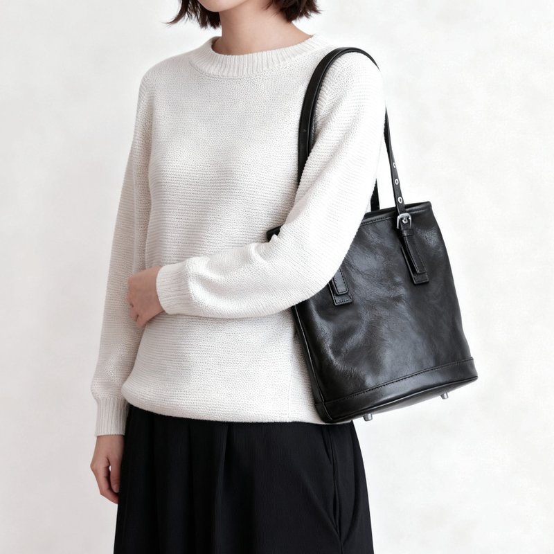 休閒真皮托特包 通勤包 大容量副包 黑色 - 側背包/斜背包 - 真皮 黑色