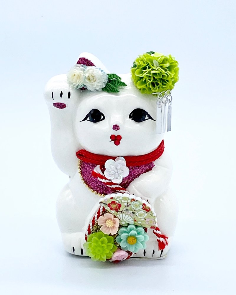 招き猫　舞妓はんご縁猫 - 擺飾/家飾品 - 陶 白色
