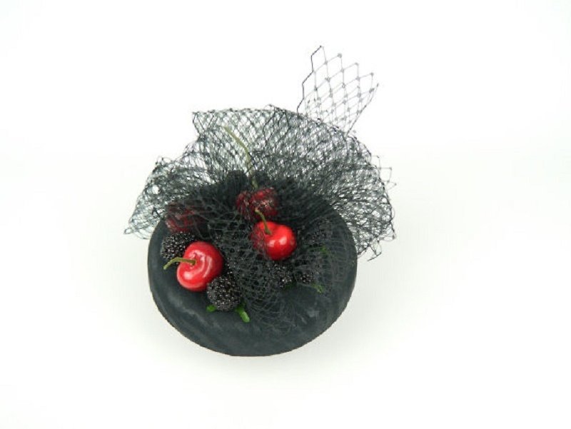 SALE Headpiece Pillbox Fascinator Hat Veiled Black Flower with Cherries - 帽子 - 其他材質 黑色