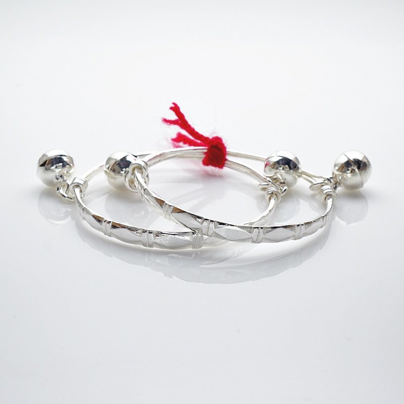 925 スターリング シルバー ベビー アンクレット、ベル ベビー バングル - アンクレット - スターリングシルバー シルバー