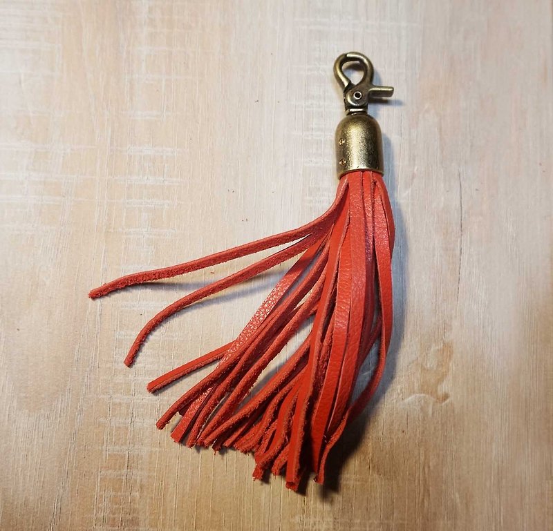 Sienna leather tassel pendant key ring - Keychains - Genuine Leather Red