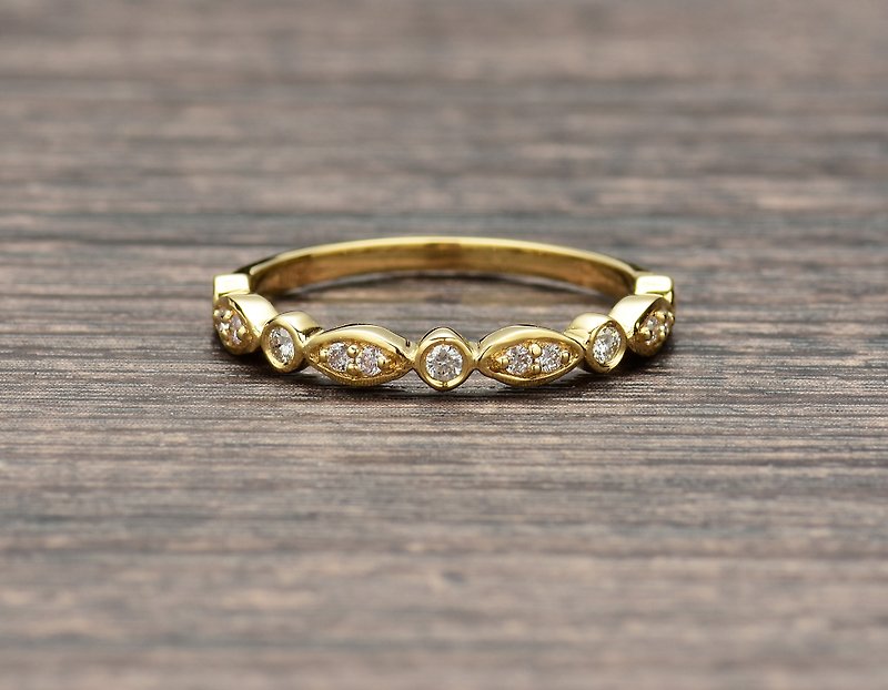 Art Deco inspired diamond ring in 18k Gold, Diamond Wedding Ring - แหวนทั่วไป - เพชร สีทอง