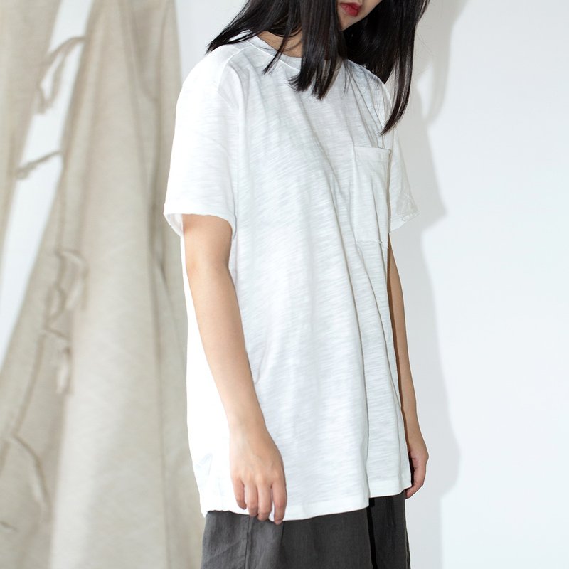 HFCY/好風常有2019夏季日系毛邊圓領口袋竹節棉寬松純色短袖T恤 - 女 T 恤 - 棉．麻 黑色
