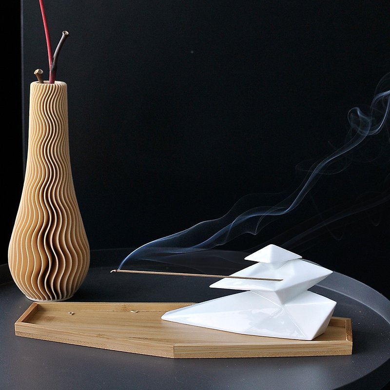 Kung fu incense holder household incense holder line incense incense device Chinese element gift creative gift - น้ำหอม - เครื่องลายคราม ขาว