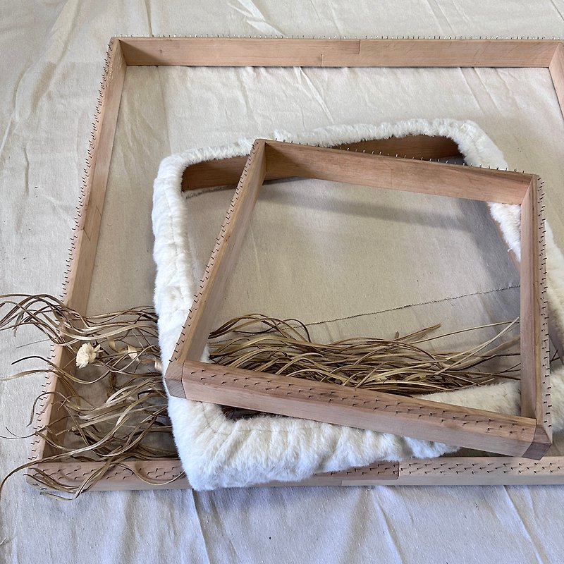 Wooden Punch Needle, 40 x 40 cm / Tufting Frame for rug hooking, tufting & punch - งานไม้/ไม้ไผ่/ตัดกระดาษ - ไม้ สีกากี