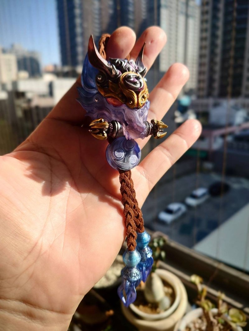 Nine-Tailed Fox Charm - Iridescent Edition - Magnetic EasyCard Holder - Charms - Plastic 