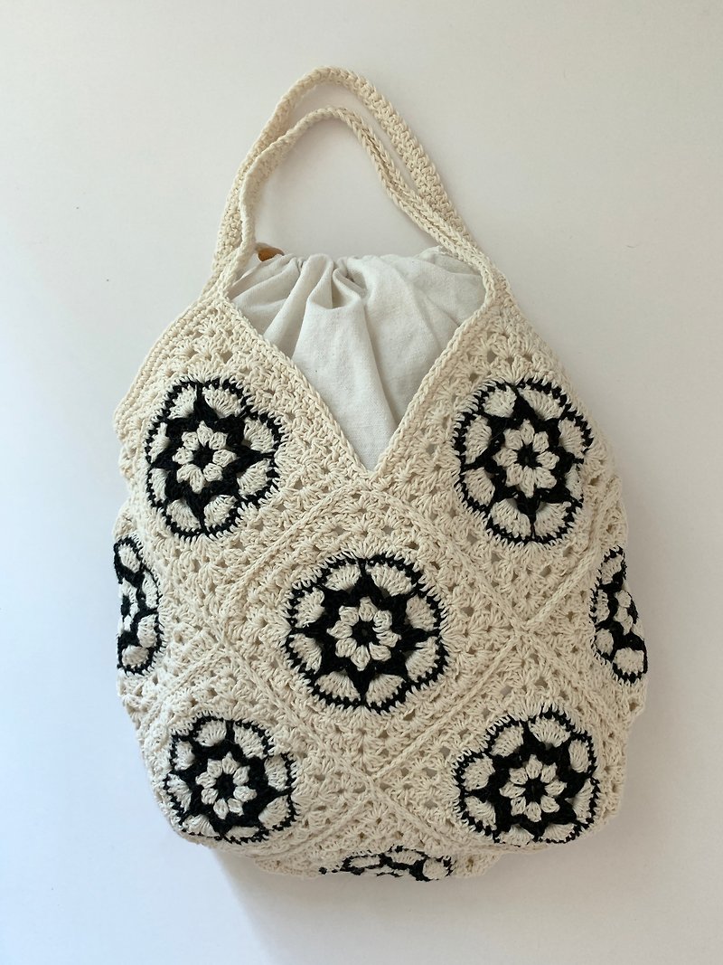 かぎ針編みの祖母グリッドフラワーサイドバッグ - トート・ハンドバッグ - コットン・麻 ホワイト
