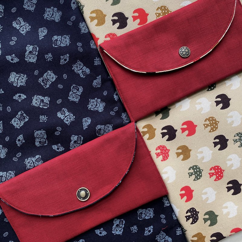 Lucky Cat and Bird///Cloth Red Envelope Bag. Passbook Cover. Banknote Storage - Chinese New Year - Cotton & Hemp Red