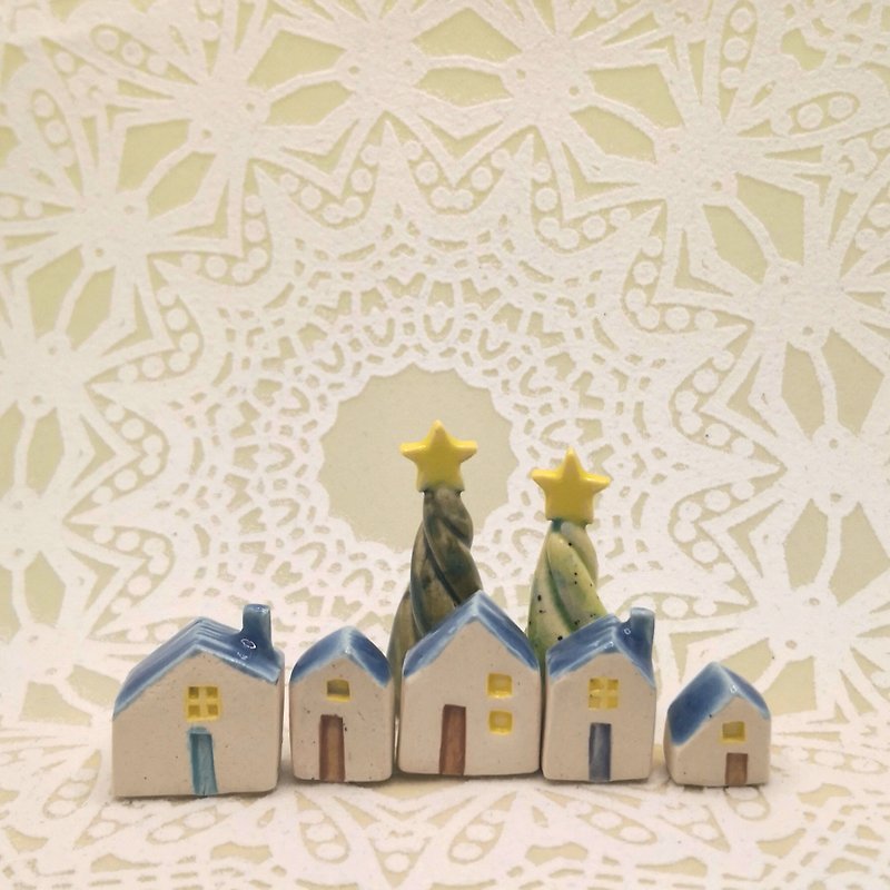 ドリームハウス-クリスマスハウスC8 - 置物 - 陶器 グリーン