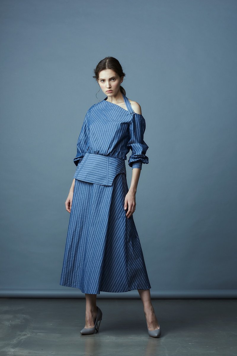 青と白のストライプロングドレス - ワンピース - コットン・麻 ブルー