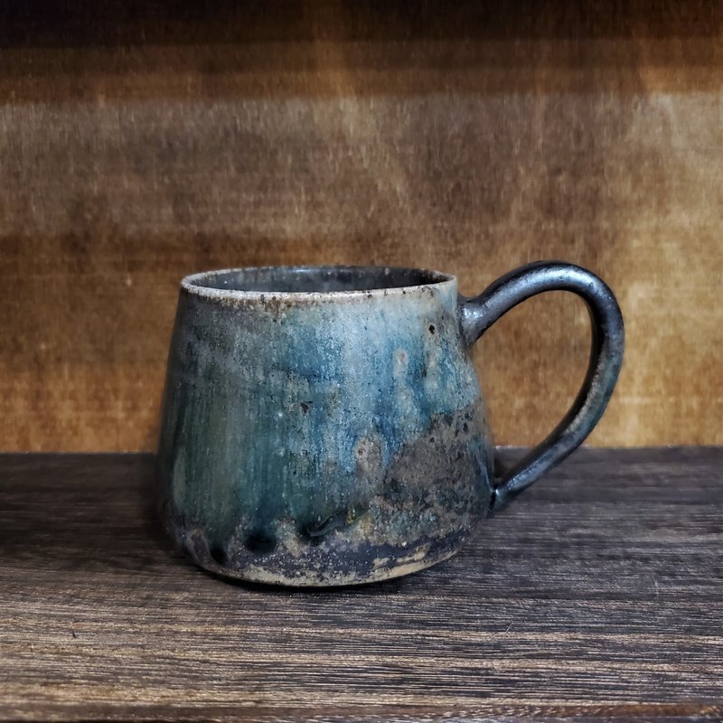 Wood-fired clay mug/coffee cup - Mugs - Pottery Black