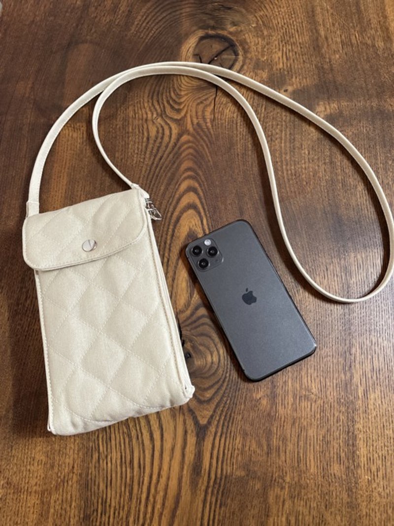 倉敷帆布　キルティング　スマホポシェット　ミニ　ショルダーバッグ　スマホショルダー　ベージュ - 側背包/斜背包 - 棉．麻 