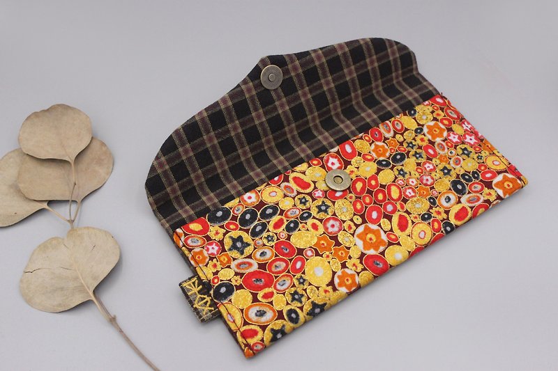 Peaceful red envelope - Jinshi Pingan, Japanese hot stamping cloth, red bag, mobile phone bag, glasses bag - Other - Cotton & Hemp Red
