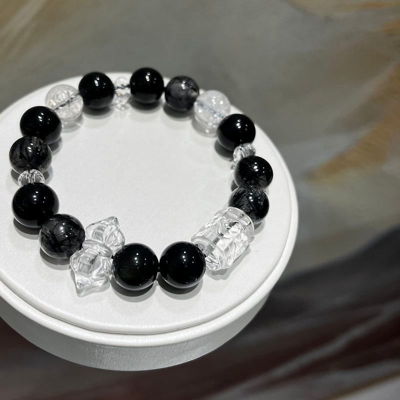 天然水晶護身符黑曜石黑髮晶白水晶設計款手鏈 - 手鍊/手鐲 - 水晶 黑色