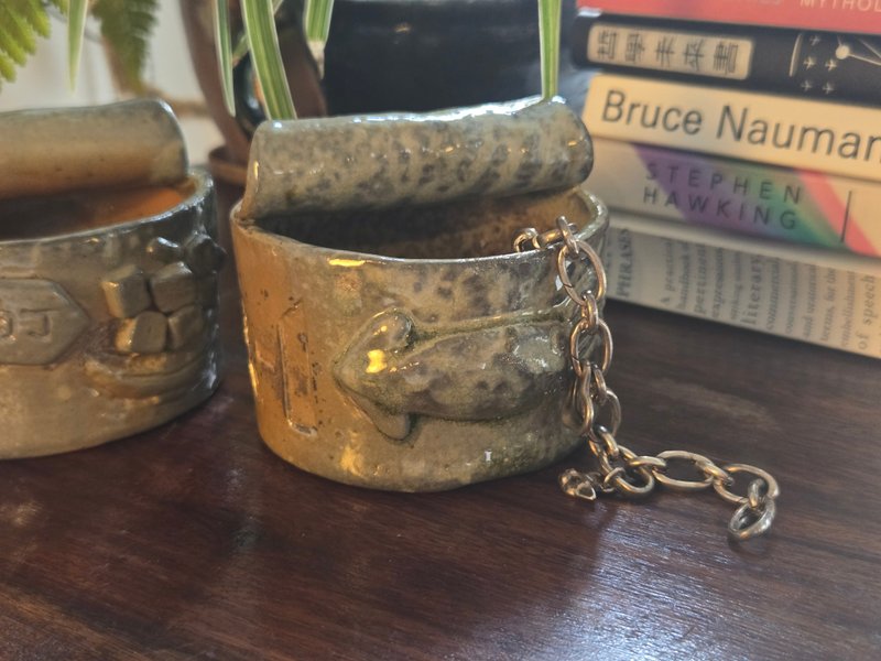 柴燒陶瓷魷魚罐－小配件盒/煙灰缸 - 擺飾/家飾品 - 陶 灰色
