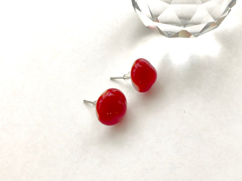 Glass Earrings Bonbon Red - ต่างหู - แก้ว สีแดง