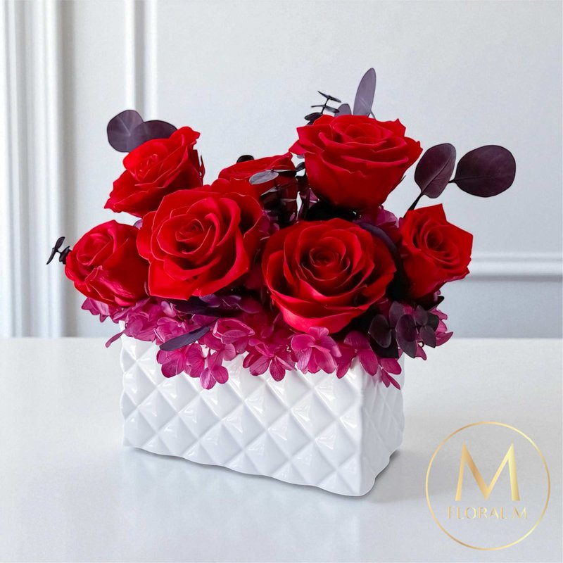 經典紅絲絨法式玫瑰永生花禮 - 乾燥花/永生花 - 植物．花 綠色