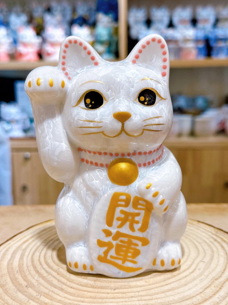 【白晶開運】日本清水燒招財貓 | 花結晶 - 白 開運 - 擺飾/家飾品 - 瓷 白色