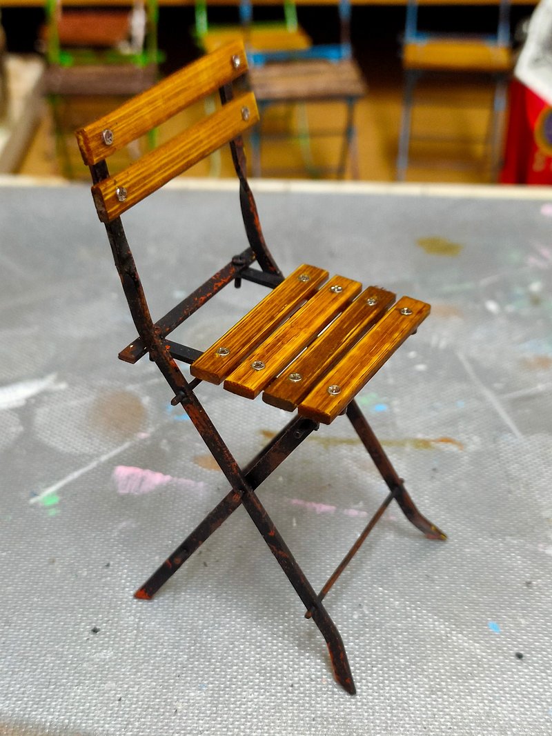 Pockets. Models. Miniatures. 1:12 European-style folding chair - Wood, Bamboo & Paper - Wood 