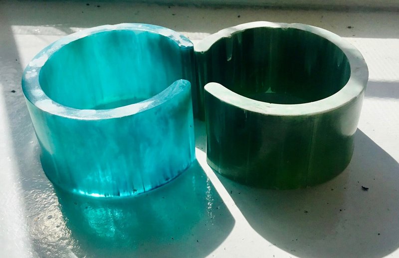Set of 2 resin bracelets with watercolour effect,blue turquoise and green - Bracelets - Resin Green