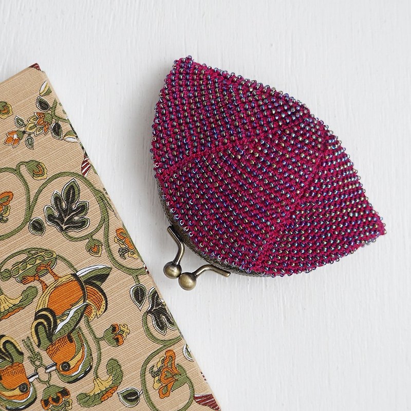 Ba-ba handmade Seedbeads crochet coinpurse No.1773 - 化妝袋/收納袋 - 其他材質 紫色
