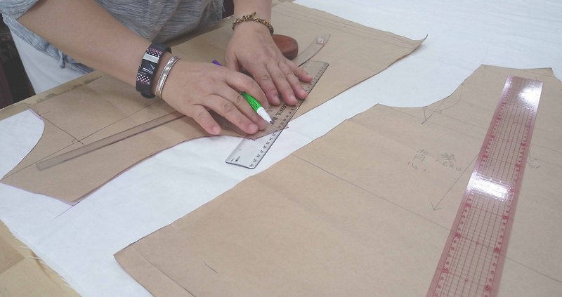 新竹手作りコース - 服のパターン作成：トッププロトタイプ、プリンセスラインドレス - 編み物/羊毛フェルト/布クラフト - 紙 