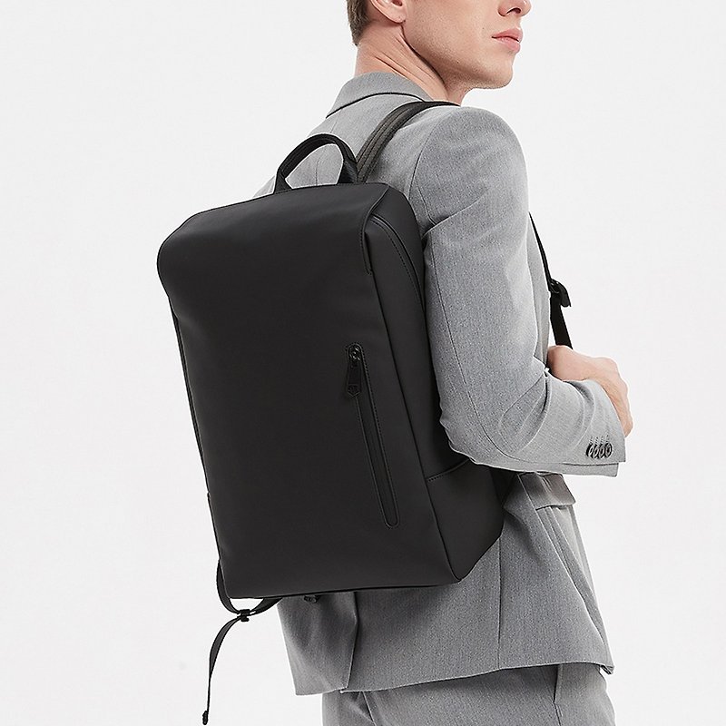 Maverick & Co. - Vista Waterproof Backpack (Black) - Backpacks - Waterproof Material Black