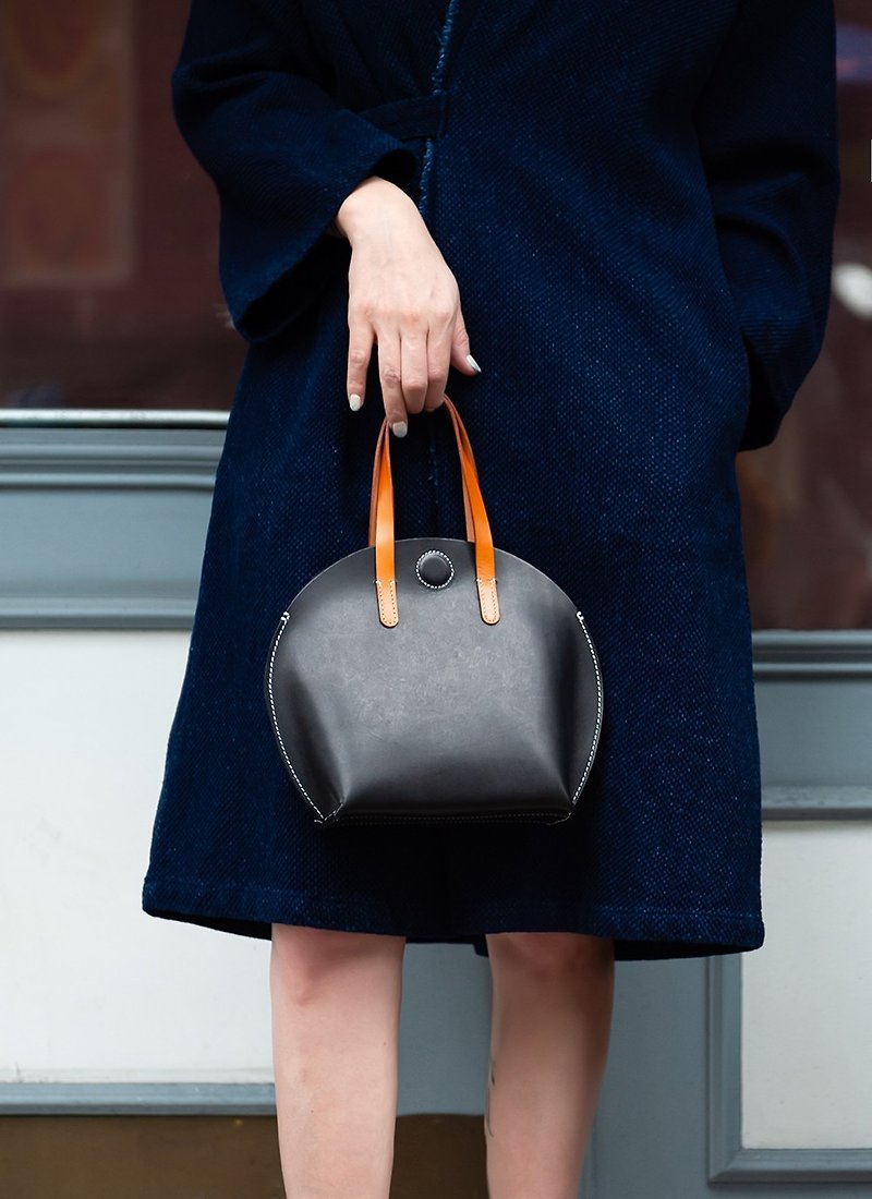 Portable hit color shell bag black - Messenger Bags & Sling Bags - Genuine Leather Black