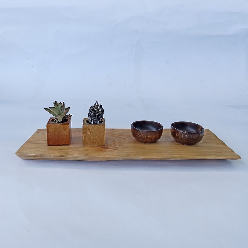 [Xiao Nan Log Stand] - Size 36.5x13x2.2CM - Items for Display - Wood Khaki