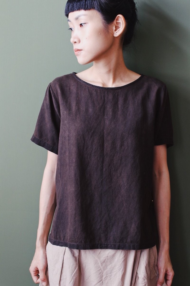 OMAKE Remake natural persimmon dyed side quilting stitching crepe top - Women's Tops - Cotton & Hemp Brown