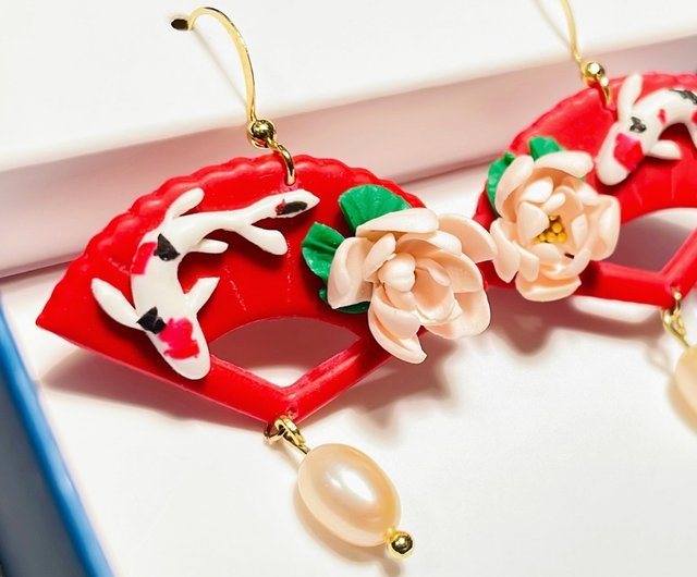 Icing clip store on earrings