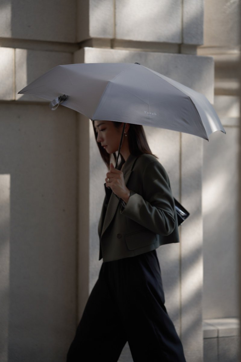 【曠野系列】輕量省力自動傘 平穩灰 晴雨兩用 防曬 防水 安全 - 雨傘/雨衣 - 防水材質 灰色