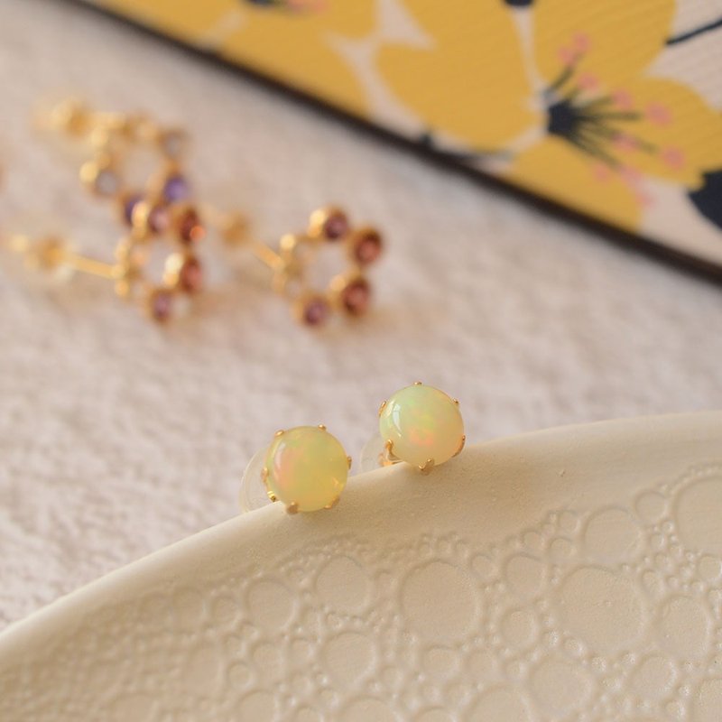 18k Opal Earrings - ต่างหู - เครื่องเพชรพลอย 