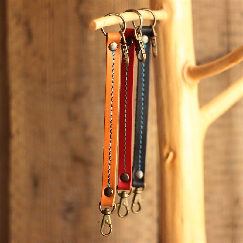 Multi-short strap / Great for commuting / Japanese leather goods / ac-11 / [Customizable gift] - ที่ห้อยกุญแจ - หนังแท้ สีส้ม