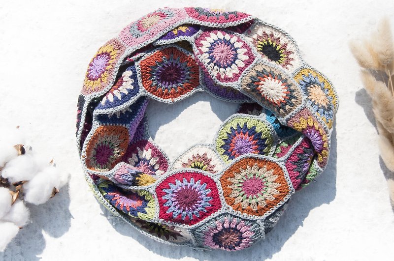 手作りのかぎ針編みのシルクスカーフ/かぎ針編みのスカーフ/手作りの花の織りスカーフ/綿のニット-フランスの森の花