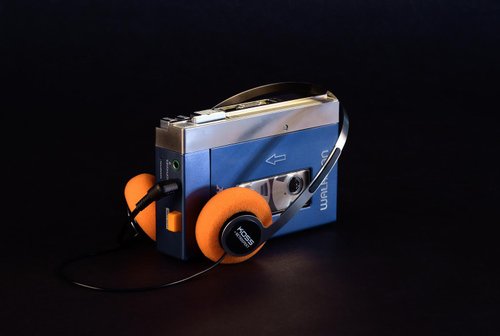 【新品】Koss x Retrospekt P/21 レトロオンイヤーヘッドホン Amazon.co.jp: Koss x Retrospekt P/21 レトロオンイヤー