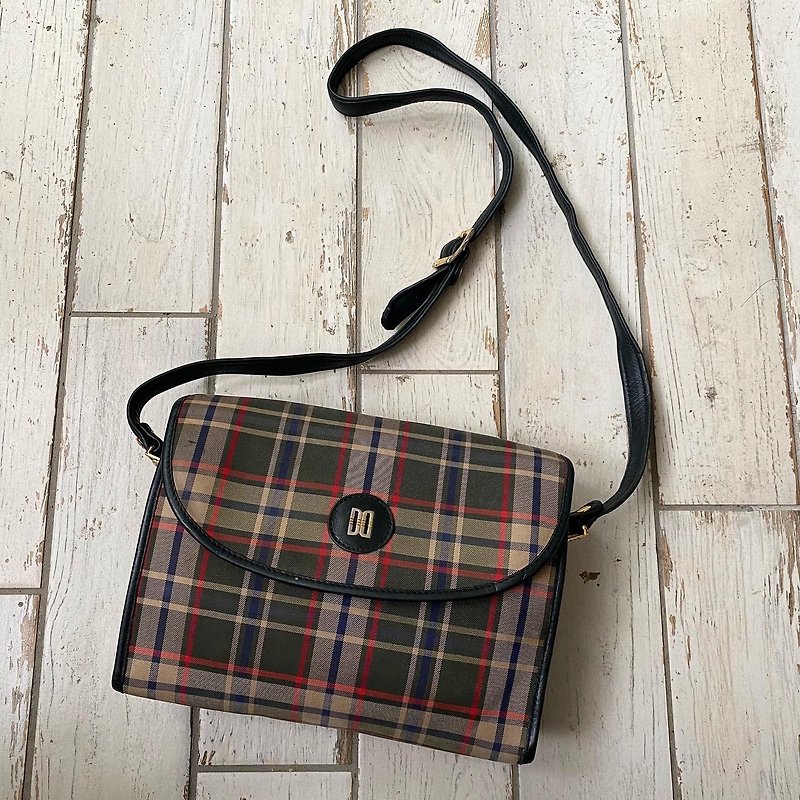 Old bone Daks classic grid side back square bag I44 vintage - Messenger Bags & Sling Bags - Other Materials 