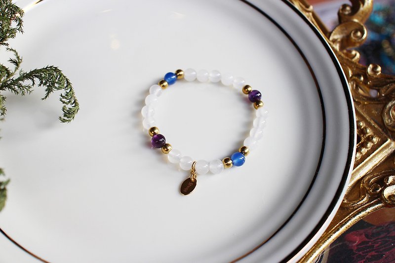 <Slow-Temperature Natural Stone Series>C1038 White Chalcedony Bracelet - Bracelets - Gemstone 