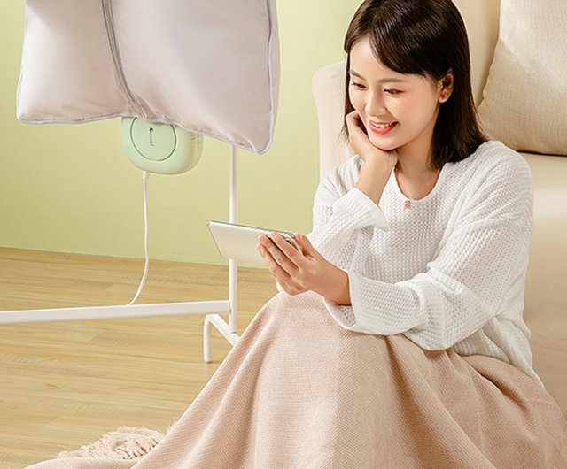 複製/川端龍子/登龍図/工芸/桐題箱付/布袋屋掛軸HH-110 複製/川端龍子/登龍図/工芸/桐題箱付/布袋屋掛軸HH-110 - メルカリ