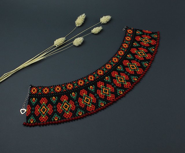 Bead necklace Ukraine traditional jewelry - Shop SweetBeadsIP Necklaces -  Pinkoi