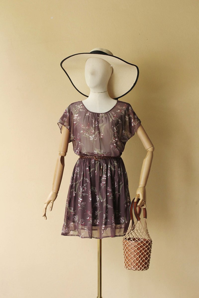 Vintage dress sand chiffon very cute floral print in purplish brown color - 連身裙 - 聚酯纖維 紫色