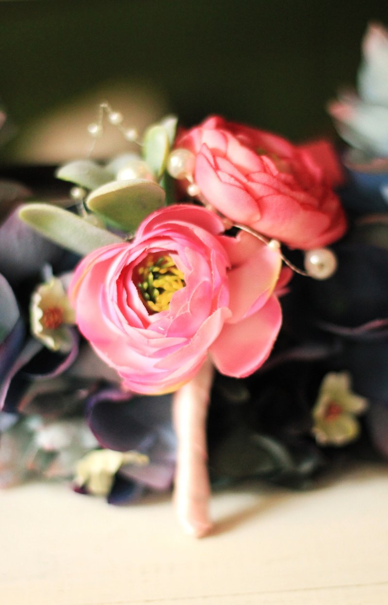 手作りコサージュ【模造花シリーズ】ルリアン（ピンク） - ブローチ - その他の素材 ピンク